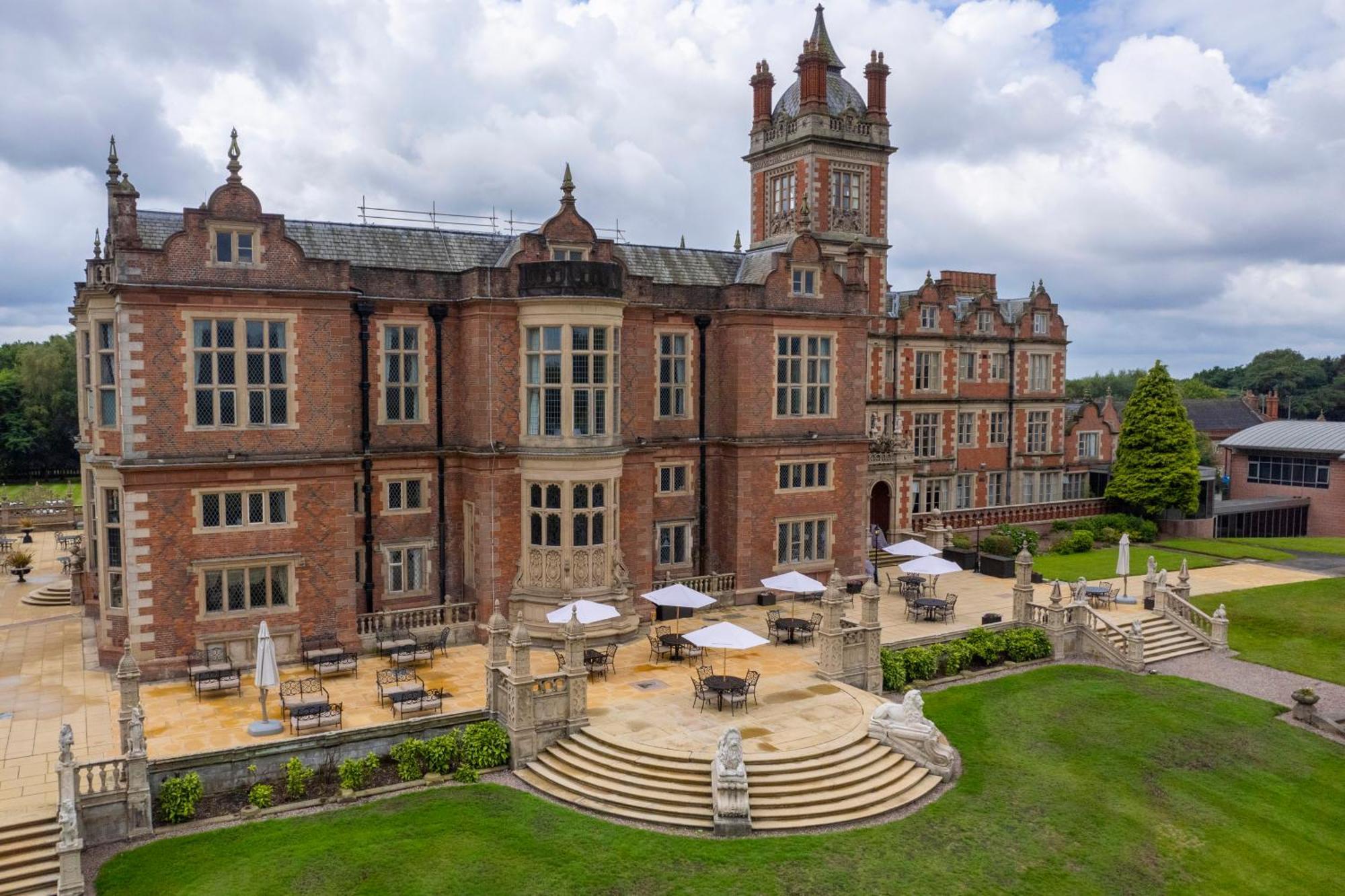 Crewe Hall Hotel & Spa - Cheshire Exterior foto